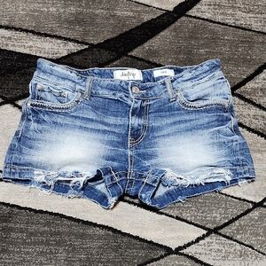 BUCKLE DAYTRIP VIRGO DISTRESSED EMBROIDERED METALLIC SILVER MID-RISE DENIM SHORT